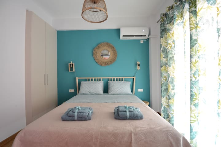 Urban Sunny Apartment Near Acropolis - Athènes