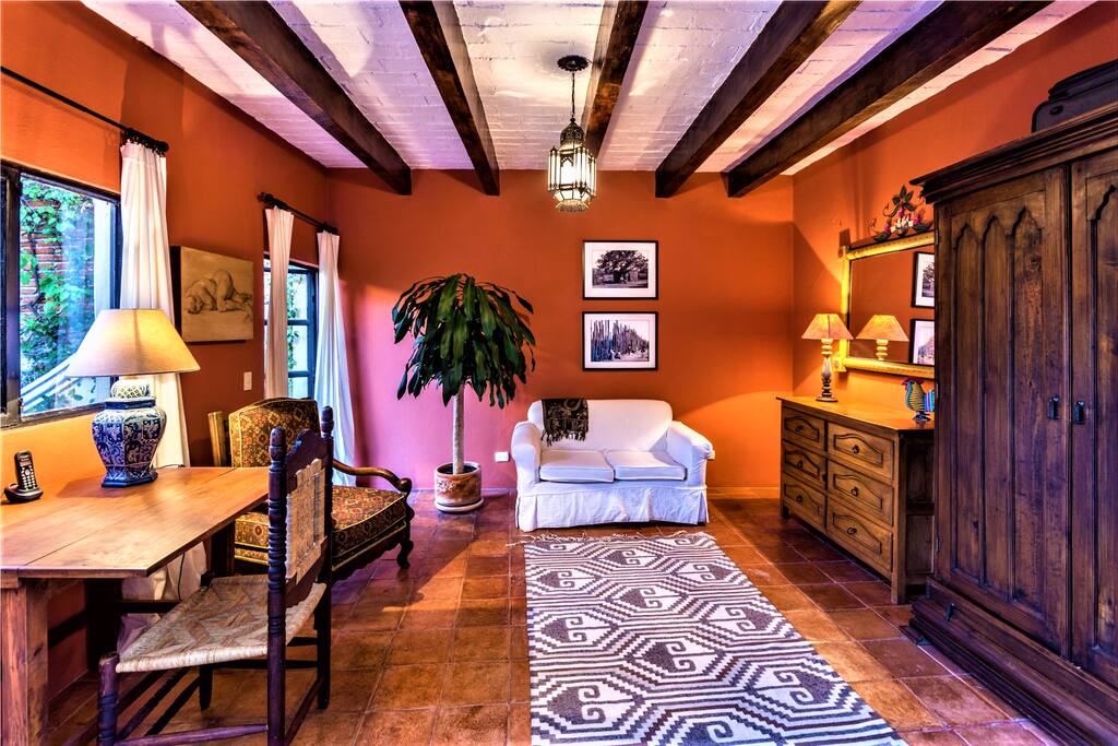 Master sitting room