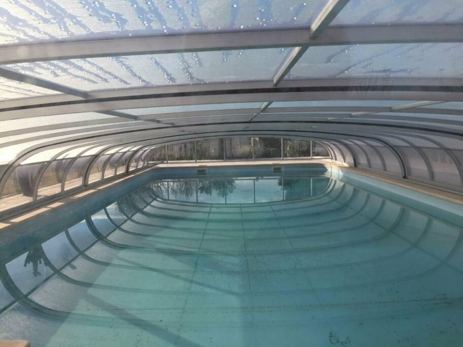 Piscine sous abris