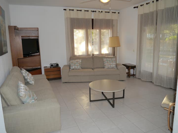 Beautiful Villa With Private Pool - Costa Daurada