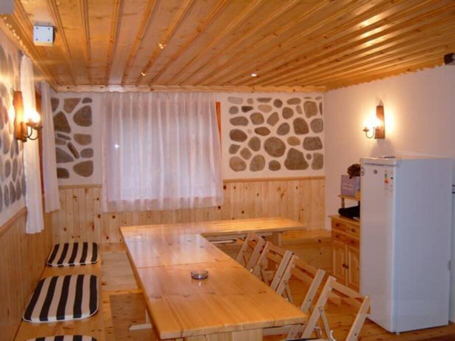 mehana/living area