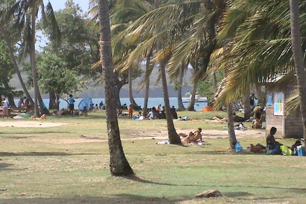 Vue de la plage de la pointe faula