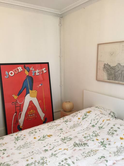 La première chambre, 15m2.