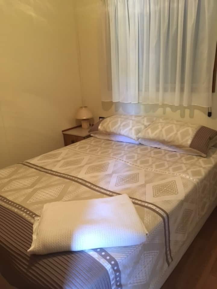 საძინებელი 3