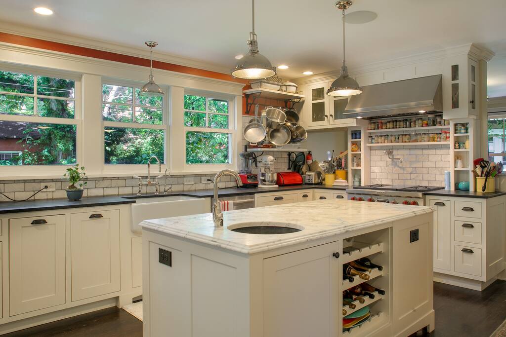 Gourmet Kitchen - Wolf/Sub-Zero