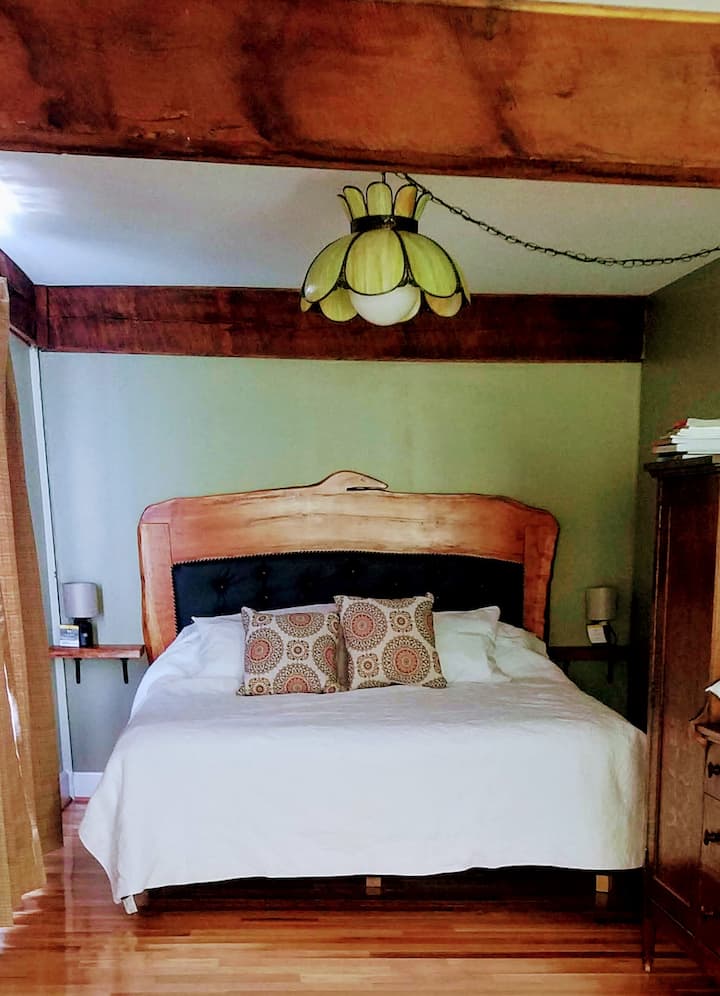 Kimball Suite- King Sized Bed with Handmade Cherry Tufted Headboard