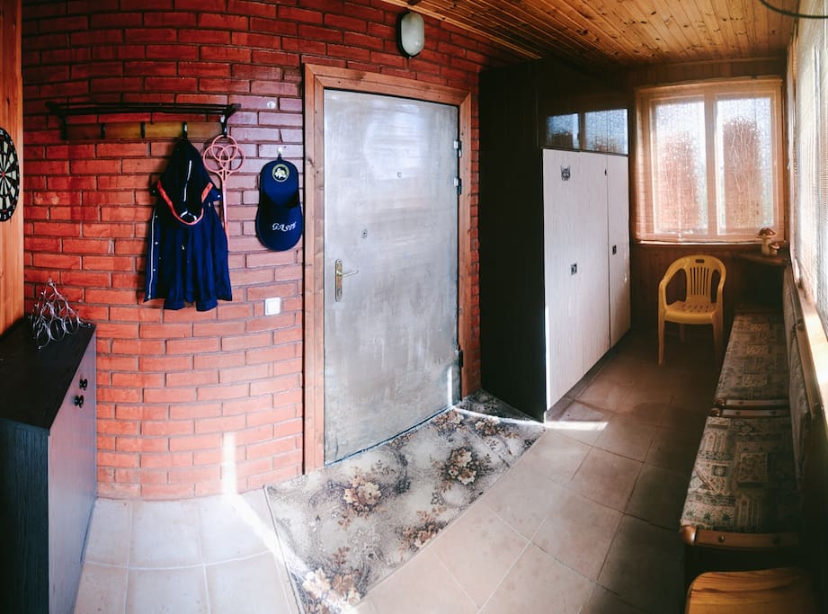 Anteroom.