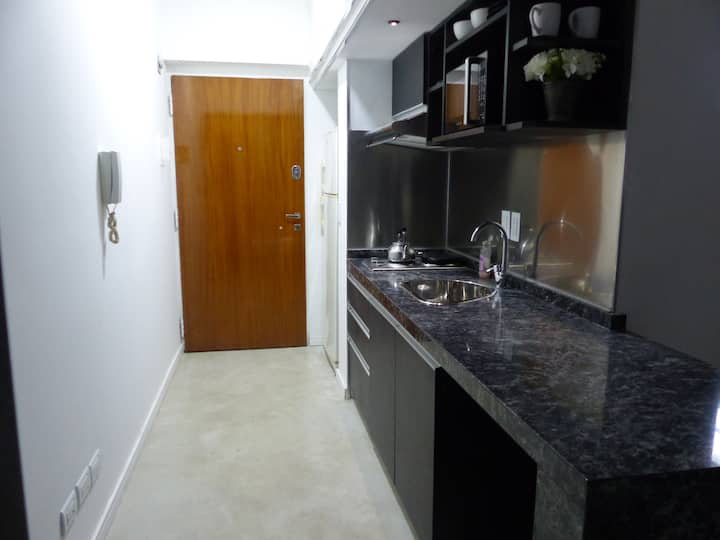 Modern one-bedroom apartment in Retiro