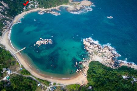 Secluded vacation house, with balcony