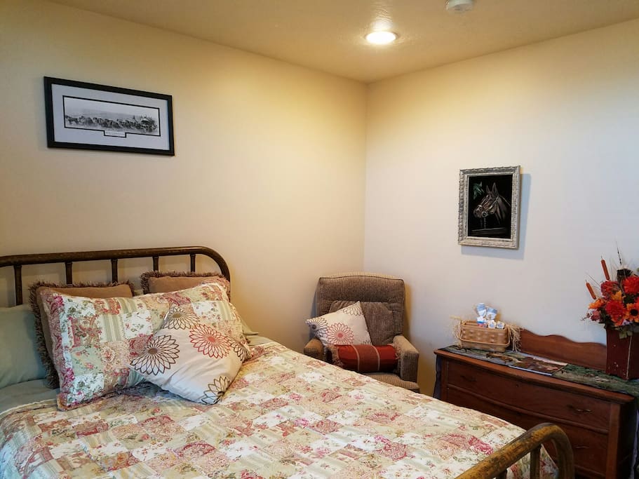 Full Size Bed