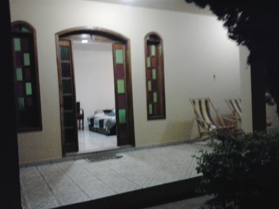Entrada da Casa dos Ciprestes