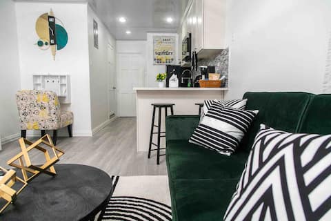 Bernard’s Luxury Suites- 1 Bedroom