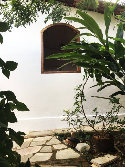 Acesso a Suíte Mata de Quintal