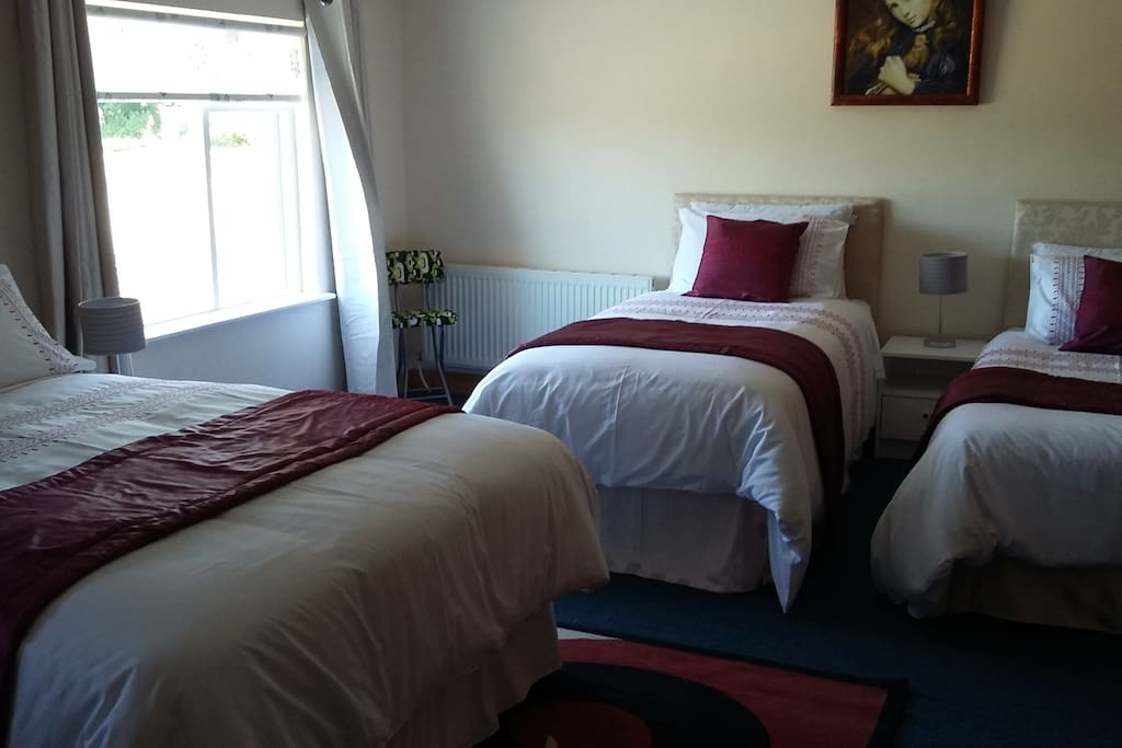 Bedroom 1.B