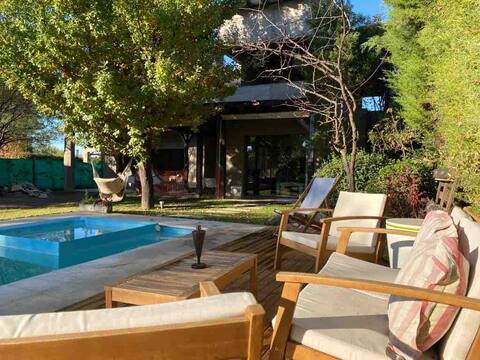 Casa Quinta with Garden and Pool