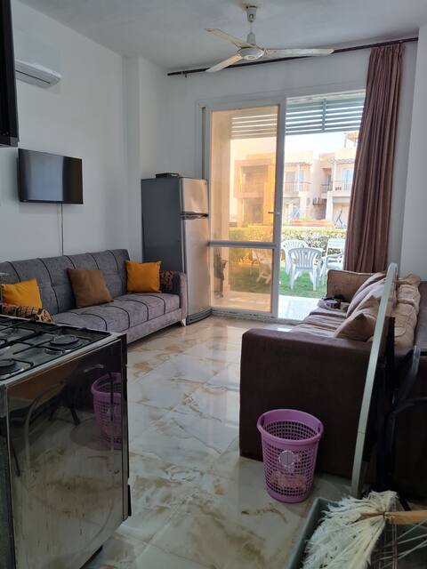 chalet g5. with garden. direct sea & pool view