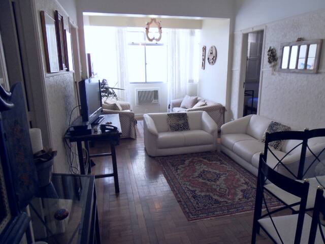 Desconto Natal e Réveillon perto praia 4 quartos b