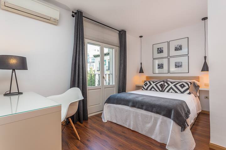 Flat in calle Huertas gallery image 3