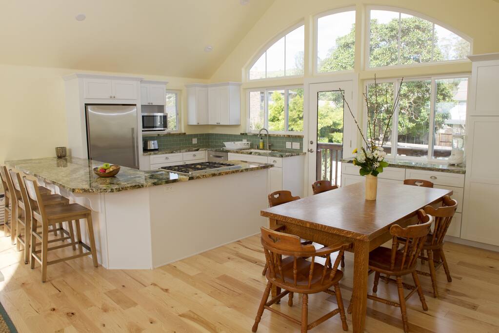 Granite countertops.