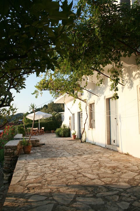 Rhoda House