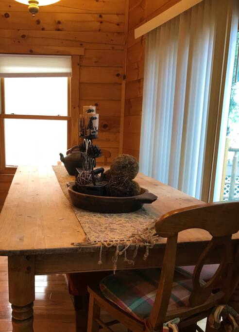 Dining room table seats six.