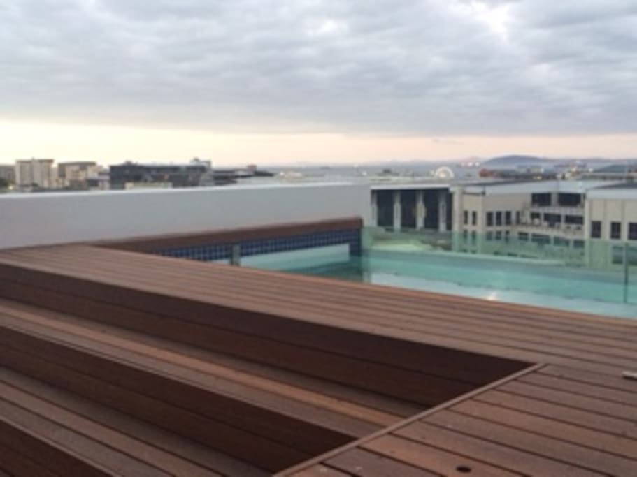 Private pool