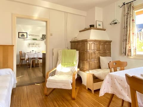 Annuncio Airbnb popolare: Retro-chic, great terrace! View of mountains a Castelrotto