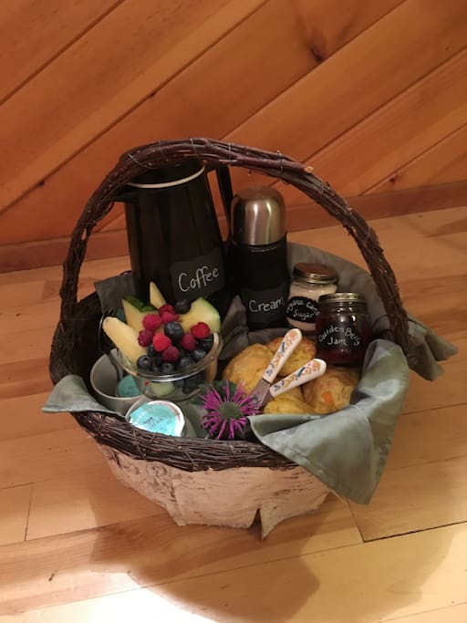Homemade breakfast-in-a-basket delivered to your door every morning!