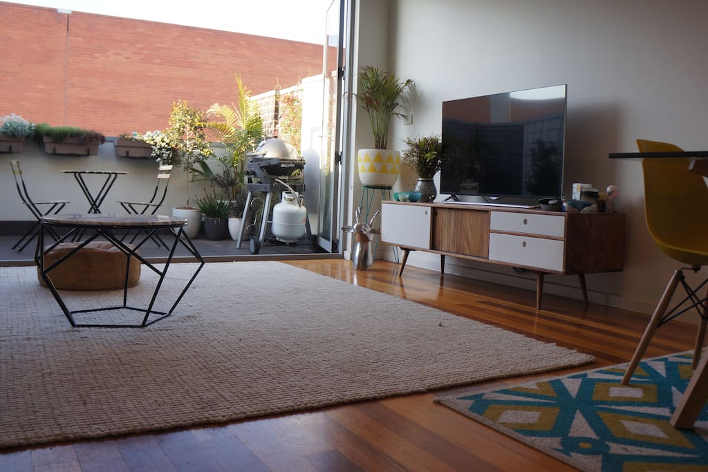 Modern relaxed Brunswick home