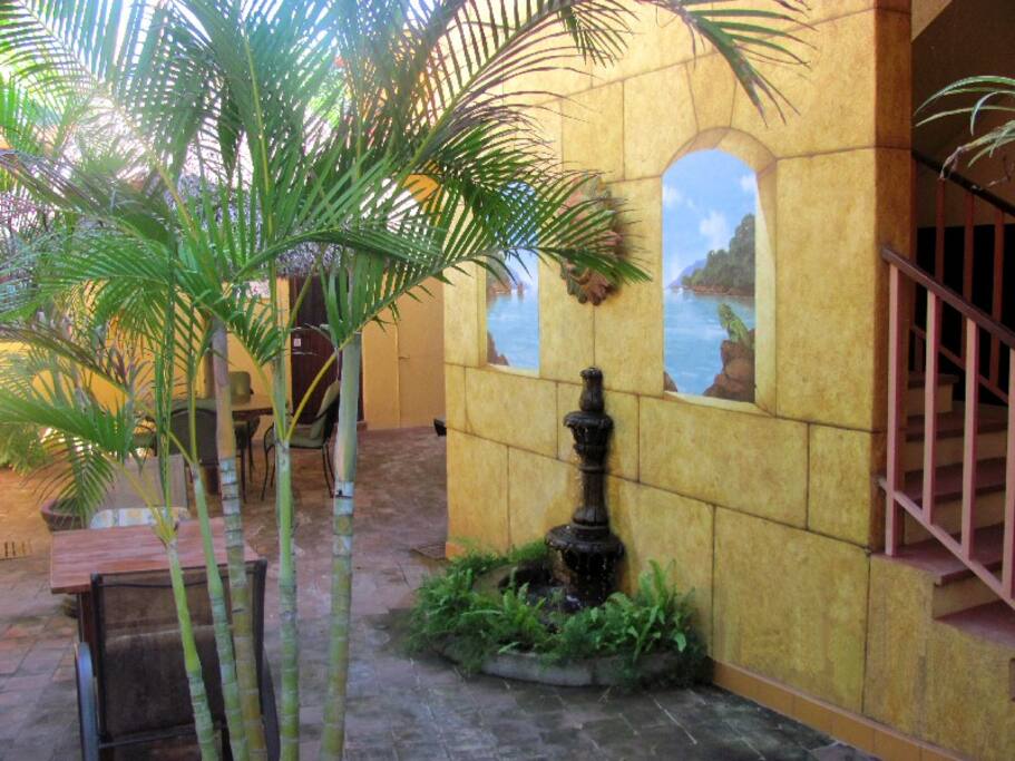 Casa-Flor Courtyard