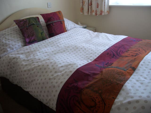 Sunset Peep - Studio Apartment on East Coast