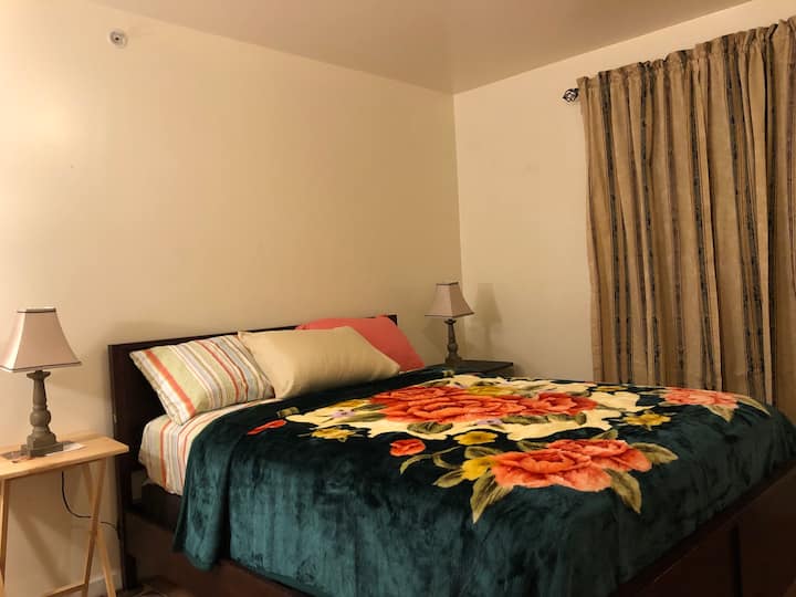 The C ROOM 10min to Prudencial/PennStation/Rutger Houses for Rent in