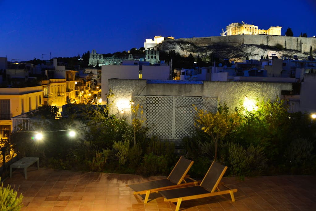 Amazing night view of the Acropolis