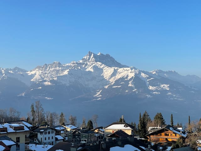 Centrally located apartment with pool and parking