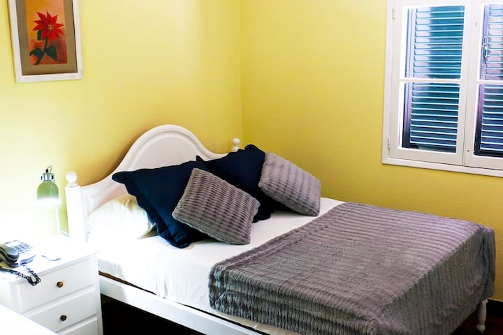 Funchal Centro, Residencial Funchal.