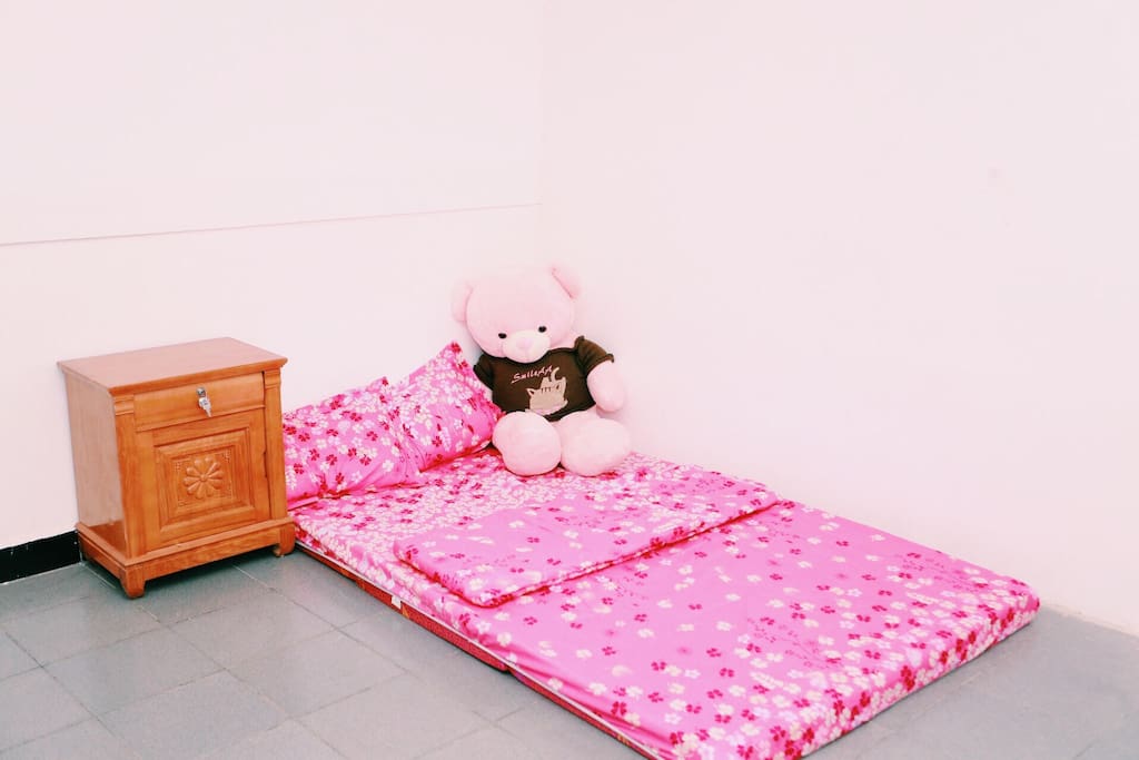 Floor mattress