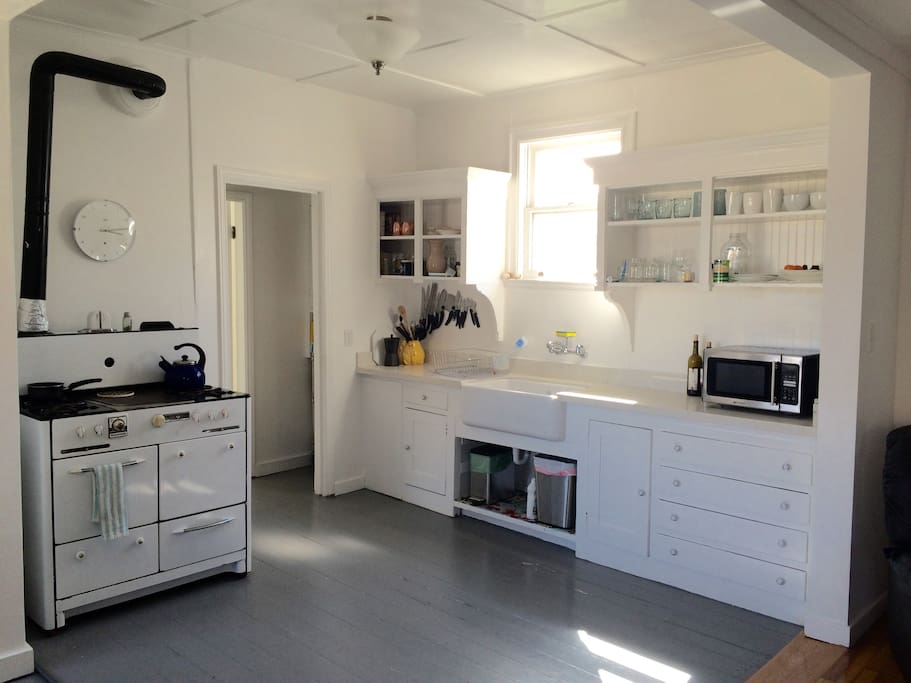 Access to kitchen to cook your own meals if desired