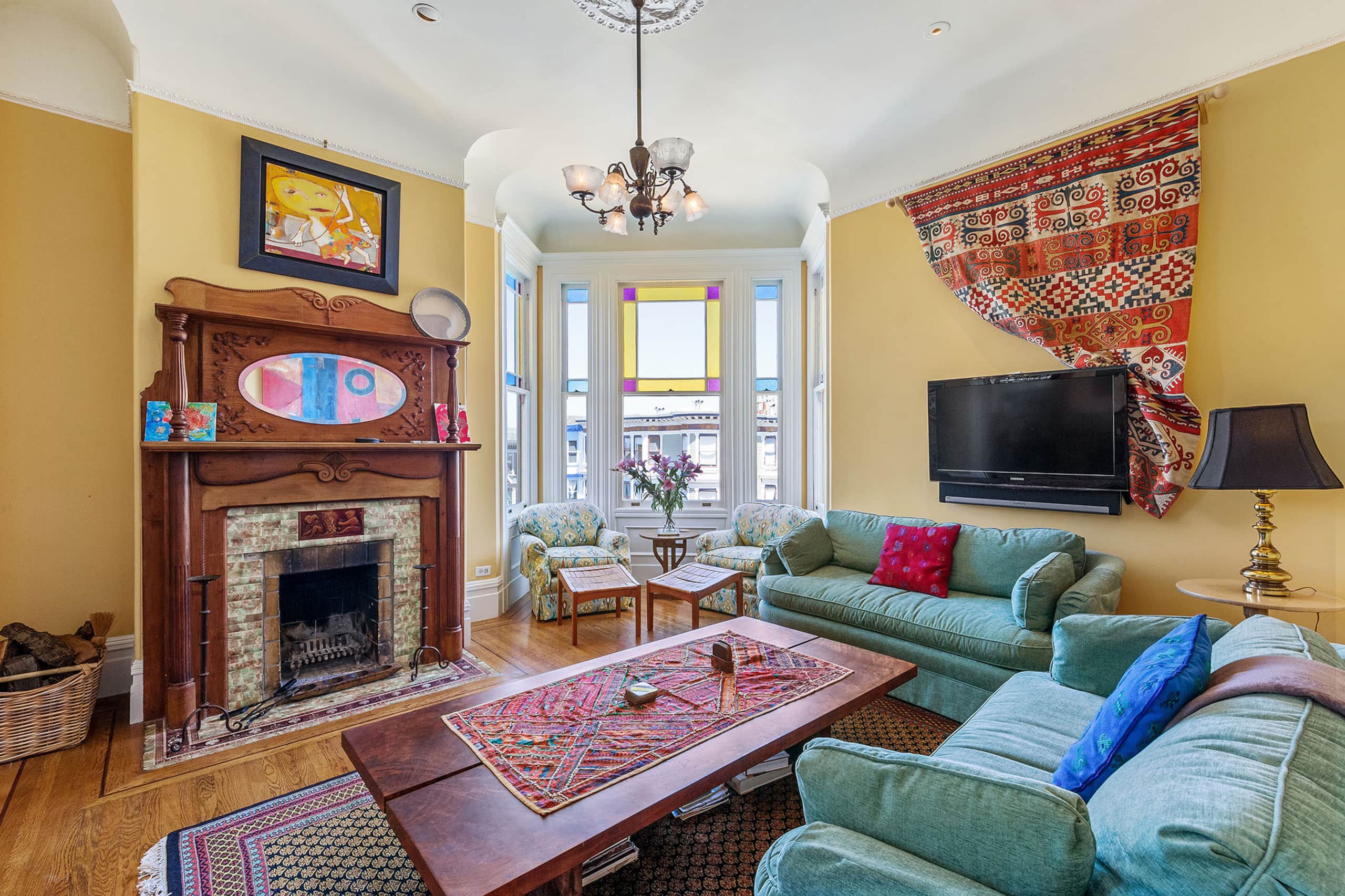 Condo in San Francisco · ★4.96 · 3 bedrooms · 3 beds · 1 bath - Image 3