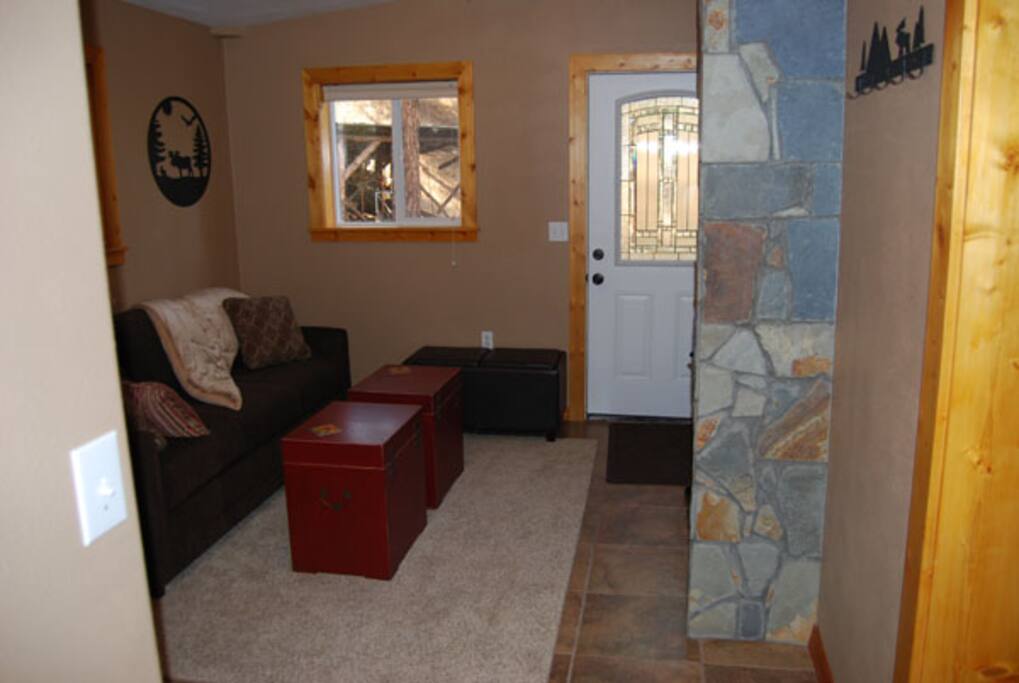 Entry Room with Queen Sleeper