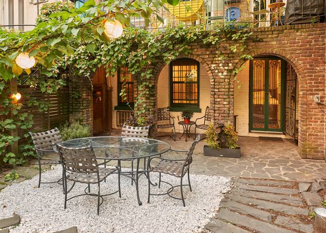 The Garden Apartment in Prime West Chelsea gallery image 5