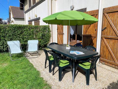 Charming house near beach with garden 6 people