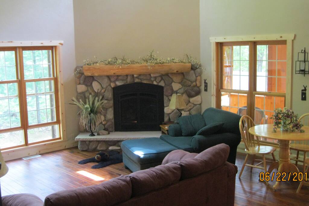 Opening living area