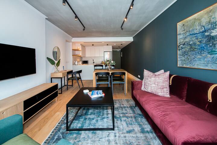 2BR Standard | Latitude Aparthotel by Totalstay gallery image 2