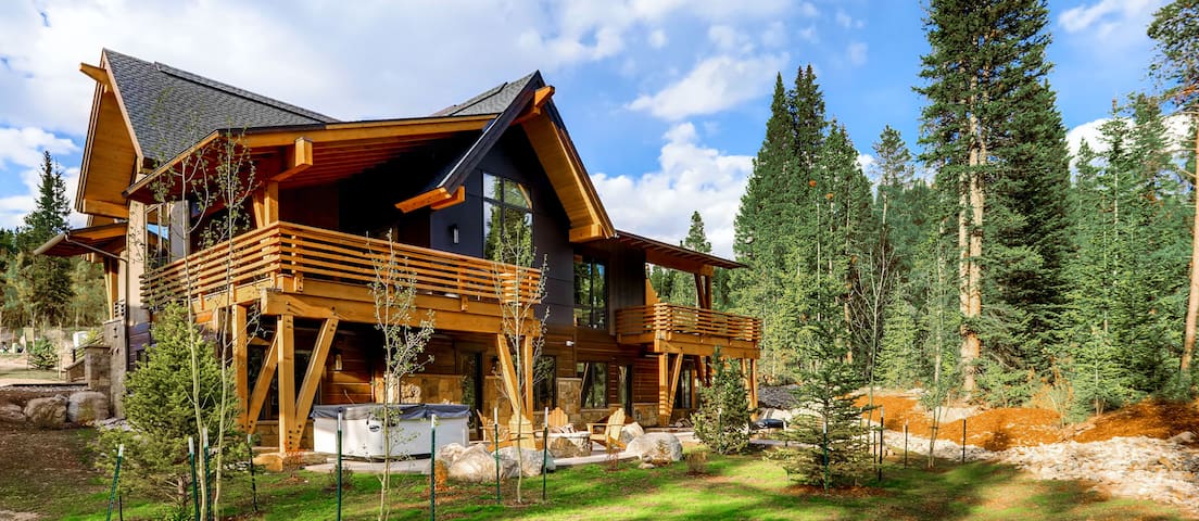 Breckenridge Villas
