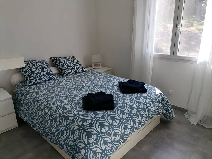 Dhomë gjumi 2
