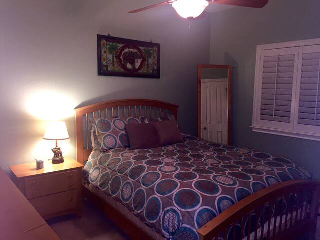 Beautiful home Awesome Neighborhood