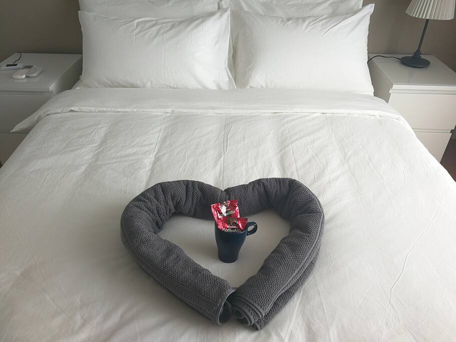 white bed sheet ,just feel simple and nice