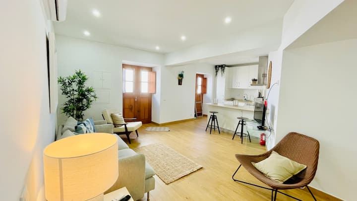 Charming Apartment At City Center - Lagos