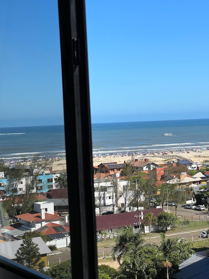 Apto De Luxo C/ Vista Perfeita Do Mar Próx A Praia - Torres, Brasil