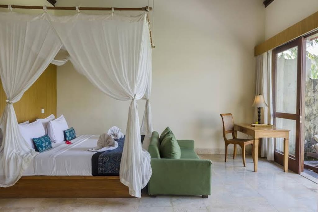 Bed room
